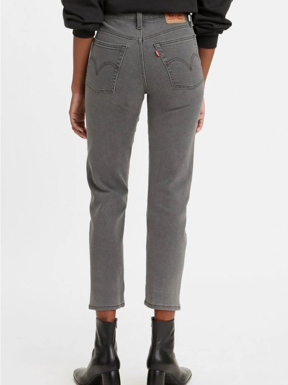 Levi’s Wedgie Straight Jeans in Gray - Picture 3 of 13